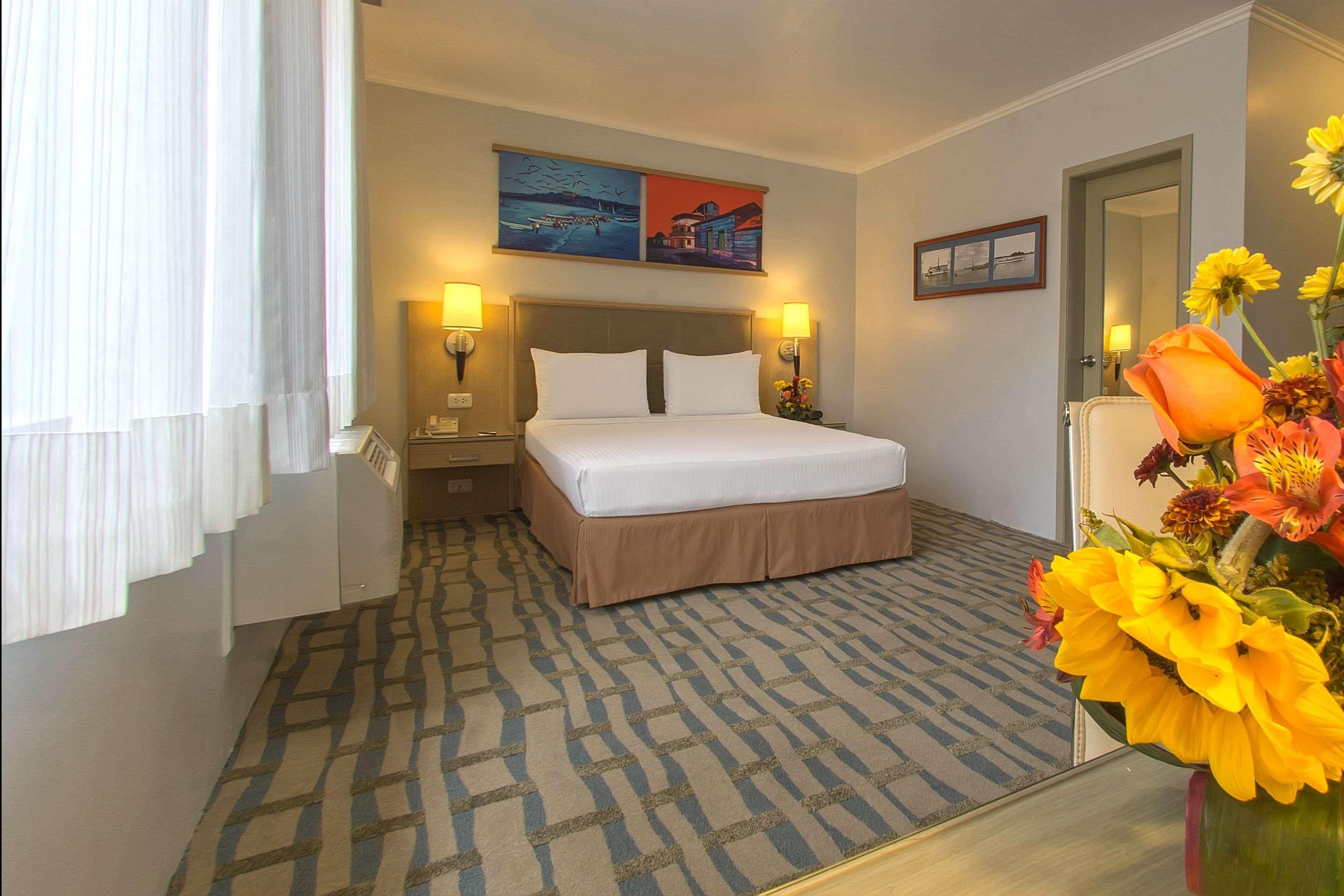 Grand Hotel Guayaquil, Ascend Hotel Collection Exterior photo